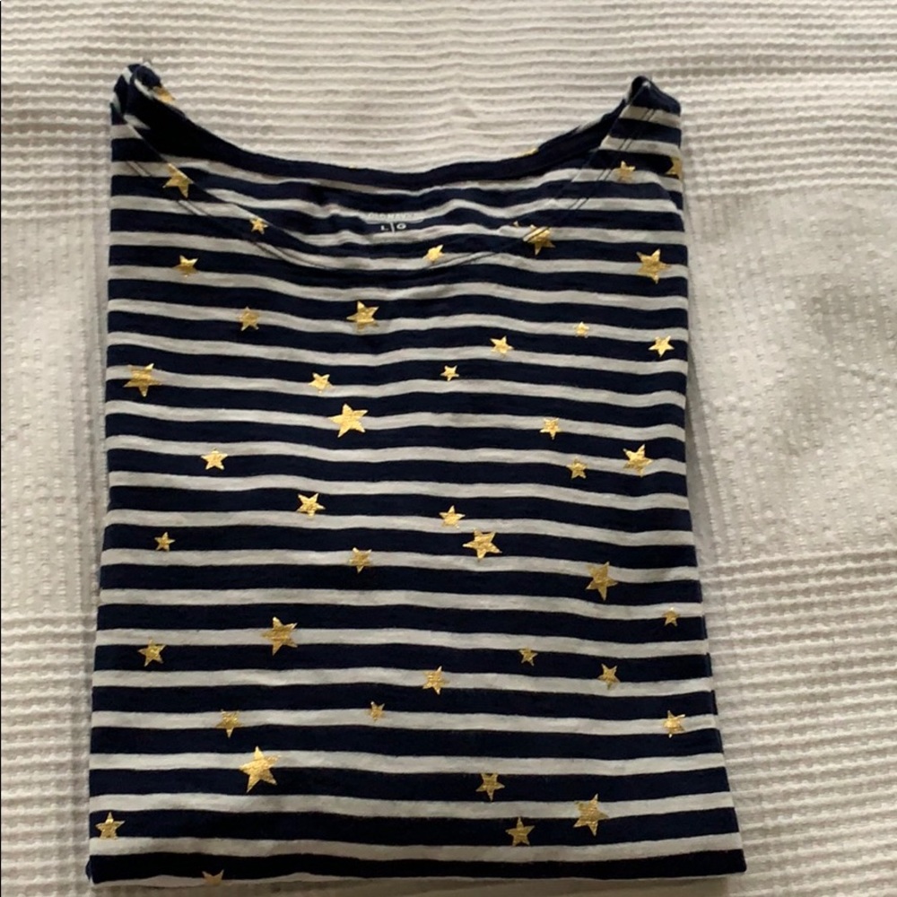 Old Navy top